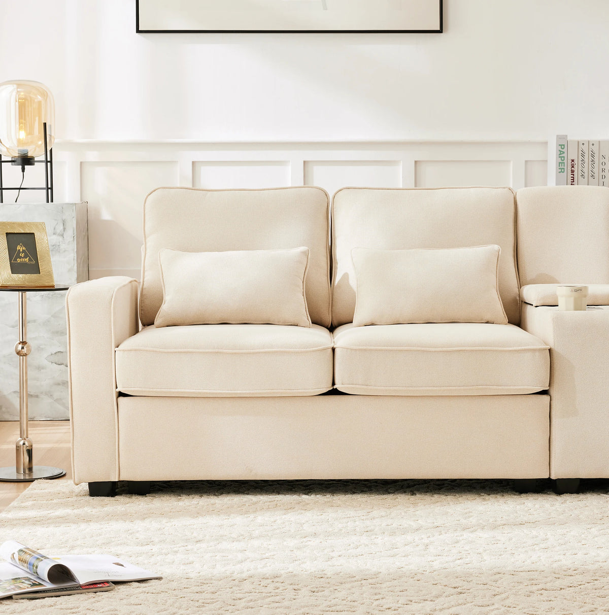 Canapé moderne 4 places en lin avec console, porte-gobelets, ports de charge USB, poches de rangement dans les accoudoirs et 4 coussins
